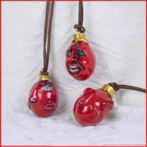 SQ BERSK Red Behelit Hình Búp Bê Vòng Cổ Haou no tamago Đồ Chơi Mô Hình Mặt Dây Chuyền Quà Tặng Cho Trẻ Em Bộ Sưu Tập