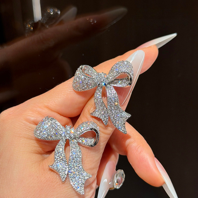 Tua Rua Phong Cách Mới Zircon Thời Trang Thanh Lịch Ánh Sáng Bông Tai Sang Trọng