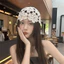 Mũ móc rỗng BRABRAA, Mũ beanie mỏng thoáng khí, Thời trang với kim cương giả Mũ rơm phẳng mùa xuân