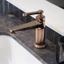 Vòi chậu rửa GESSI Ý dòng Venti20 toàn bộ bằng đồng, vòi chống bắn nước với lõi van đĩa gốm toàn bộ bằng đồng.