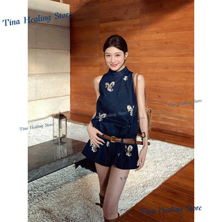Bộ đồ phong cách Trung Quốc mới mùa xuân, gồm áo gile không tay bằng vải denim thêu và quần short