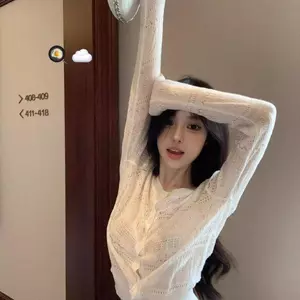 Áo len dệt kim màu trắng trong suốt mát mẻ dành cho nữ Mùa hè Phong cách mới Phù hợp với Slim-fit Nhìn mỏng hơn Kem chống nắng Điều hòa không khí