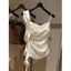Thiết kế cao cấp kiểu Pháp Xù khâu cổ xoay xếp li Slim Camisole mùa hè 2026 Áo phong cách mới
