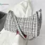 Túi đeo nách tối giản hợp thời trang cho nữ BeautifulHomeA có thiết kế lưới cho những chuyến đi cuối tuần VN