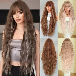 WEETW Highlight Beige Wigs with Bangs, chịu nhiệt dài 36Inch gợn sóng xoăn màu nâu xoăn, Sweet Fluffy Smooth Thoáng khí Halloween Cosplay Tóc giả Carnival