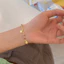 Tính khí thời trang đầy màu sắc hạt pha lê ngôi sao vòng tay nữ cá tính và đa năng