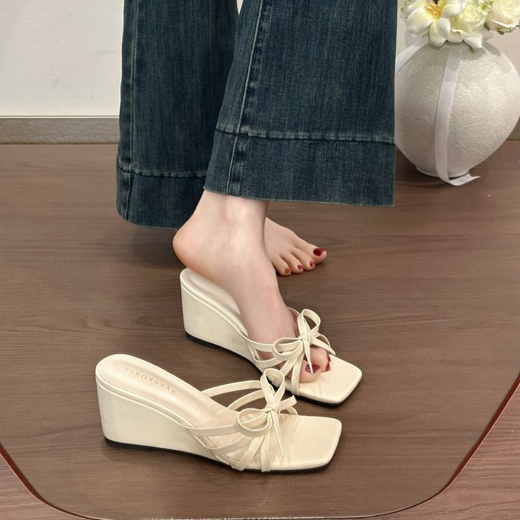 Phong Cách Hàn Quốc Mũi Vuông Nơ Giày Cao Gót Thời Trang PU Nữ Tính Khí Cao Cấp Chống Trơn Trượt Giày Cao Gót Retro F