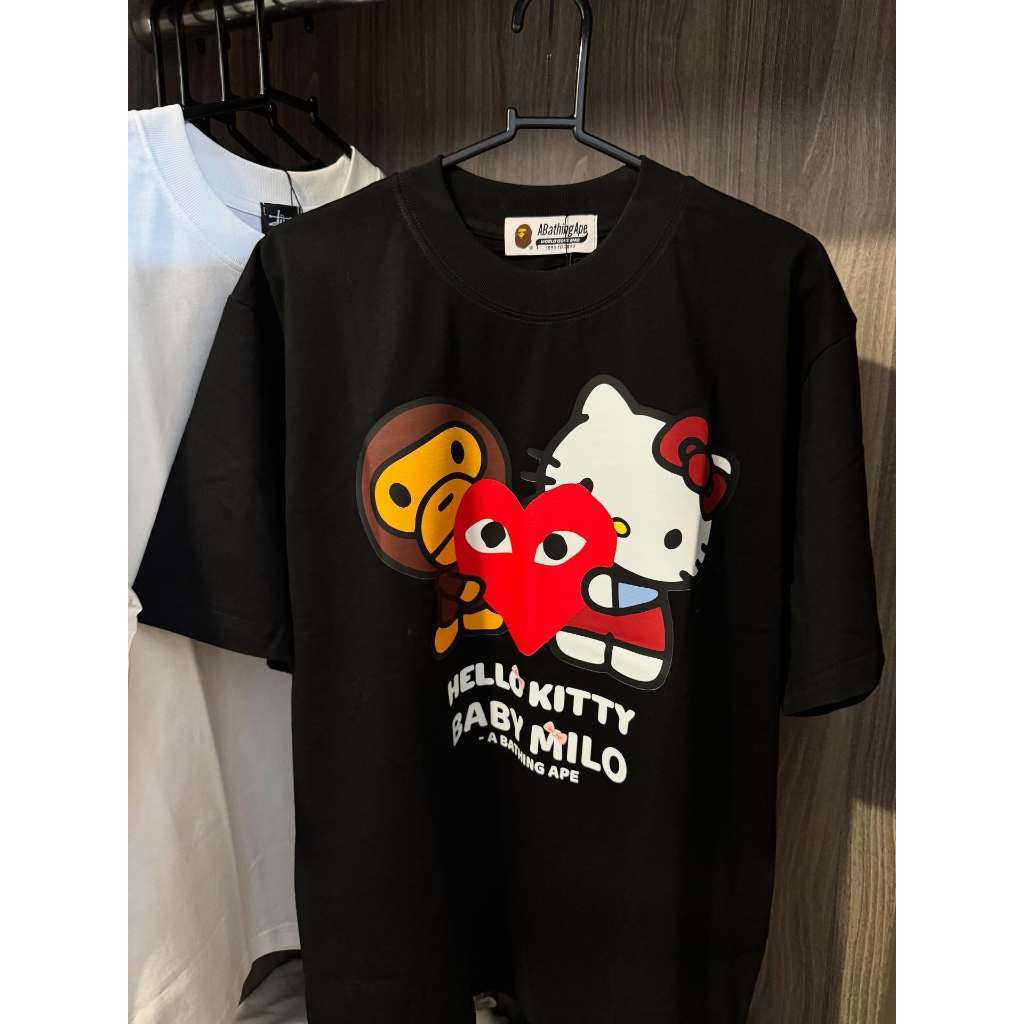 （Giao hàng 24h）Angela Áo Thun Nam Nữ Bape x Hello Kitty Hình In Dễ Thương Form Regular Dễ Mặc Vải Cotton 2 Chiều