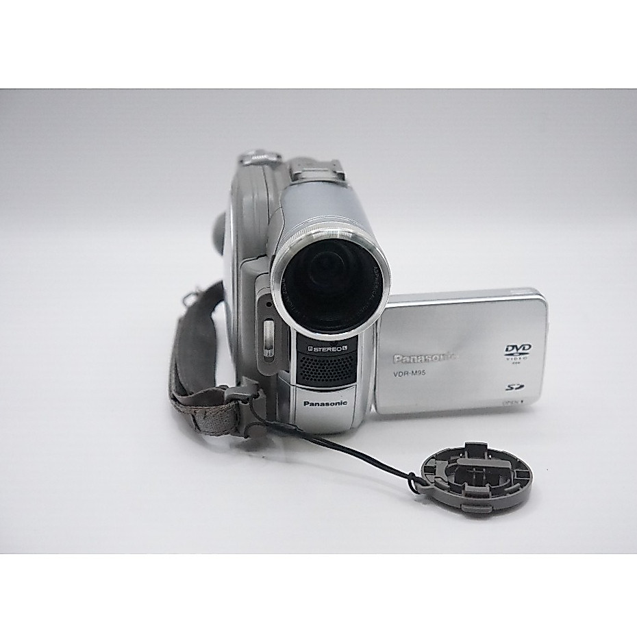 Máy Quay DVD Panasonic VDR-M95 – Cảm Biến 3CCD, Ống Kính Leica