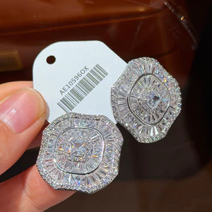 Hoa Zircon Viền Ánh Sáng Sang Trọng Bông Tai Dài Thanh Lịch
