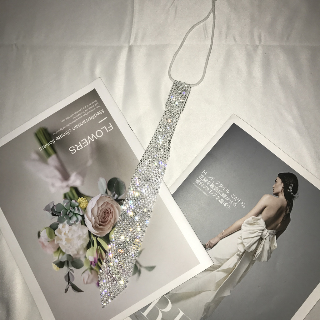 Áo sơ mi cà vạt nhỏ dành cho nữ trang trí bằng khăn quàng cổ kim cương giả lấp lánh, dây đeo cổ đen đẹp trai, cổ giả không thắt nút hợp thời trang