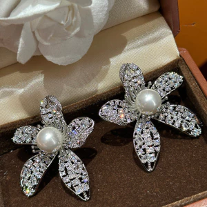 Bông tai tua rua thời trang sang trọng Zircon