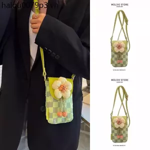 Túi Nhỏ Dễ Thương Nữ 2026 Phong Cách Mới Thời Trang Nhẹ Vải Dọc Mini Hoa Tươi Túi Điện Thoại Di Động Đeo Ngang