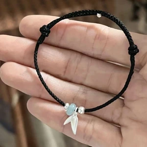 Vòng tay may mắn dây tre đen mới