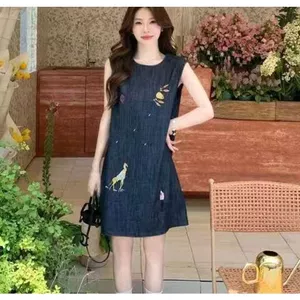 Đầm Vest không tay Denim thêu lãng mạn kiểu Pháp mùa hè Váy cao cấp nhỏ phong cách mới