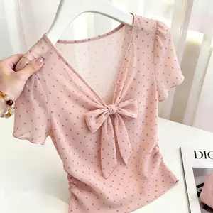 Phong cách dịu dàng Retro Chấm Bi Nơ Tay Ngắn Nữ Mùa Hè Phong Cách Mới Cổ Chữ V Pháp Tính Khí Giảm Tuổi