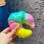 FUHUIOT Rainbow Croissant Squishy Toy, Bánh mì dứa Dính bóng Fidget giác quan, Trẻ em Người lớn Tăng chậm Tay dày Thư giãn Twist Đồ chơi phục hồi chậm cho học sinh
