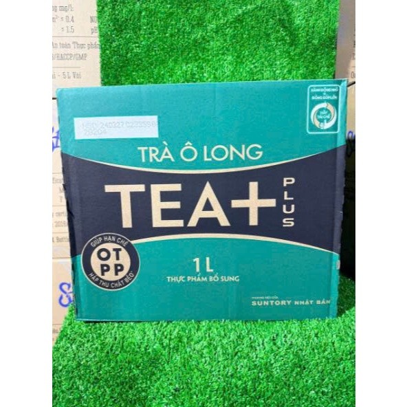 Thùng 12 chai trà ô long Tea Plus 1 lít