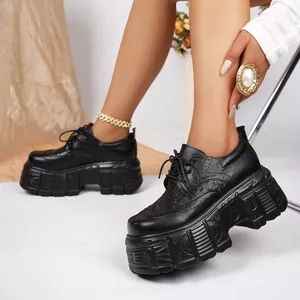 Mùa Xuân Phong Cách Mới Punk Dày Đế Dày Giày Da Nhỏ Retro Xe Tăng Đế Tối Đế Nền Tảng Giày Chụp Đường Phố Giày Kích Thước Lớn Phong Cách Gothic Giày Nữ