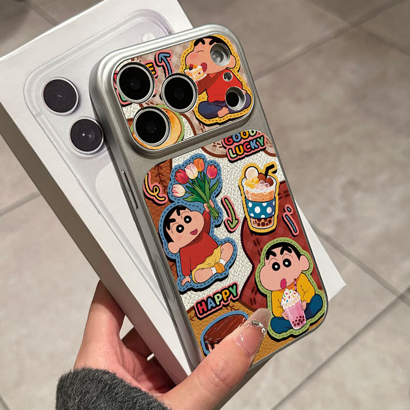 Ốp lưng iPhone Họa tiết da Mạ màu đỏ Crayon Shin-chan họa tiết iPhone 17 16 15 14 13 12 11 Pro Max Plus Max