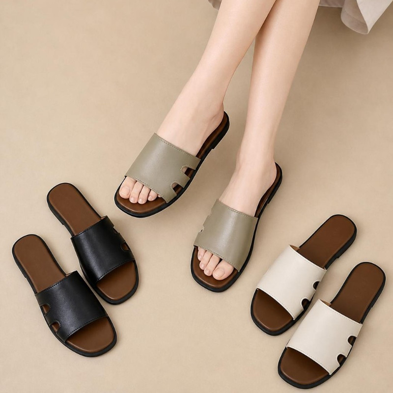 Atikota Nữ Cổ Điển Rộng Rỗng Flat Trượt Dép Mềm Mại Không Trơn Trượt Xăng đan Mùa Hè Thời Trang Hàng Ngày Ngoài Trời Cho Nữ