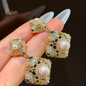 Bông tai hoa sang trọng nhẹ mới thanh lịch Zircon dài