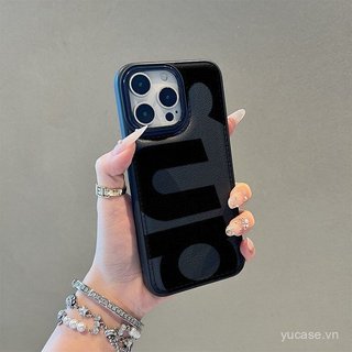 Ốp điện thoại họa tiết da vải thiều Phong cách hợp thời trang Biểu tượng đen tiếng Anh Thích hợp cho iPhone 15promax 16pro 17 16 15 14 pro max 11promax 12promax 17pro Vỏ chống sốc