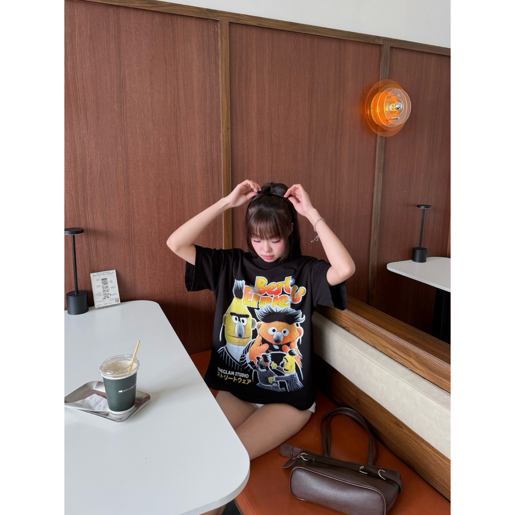 （Giao hàng 24h）Angela - Áo Thun Đen "Bert & Ernie" Form Boxy UNISEX - TS05-14