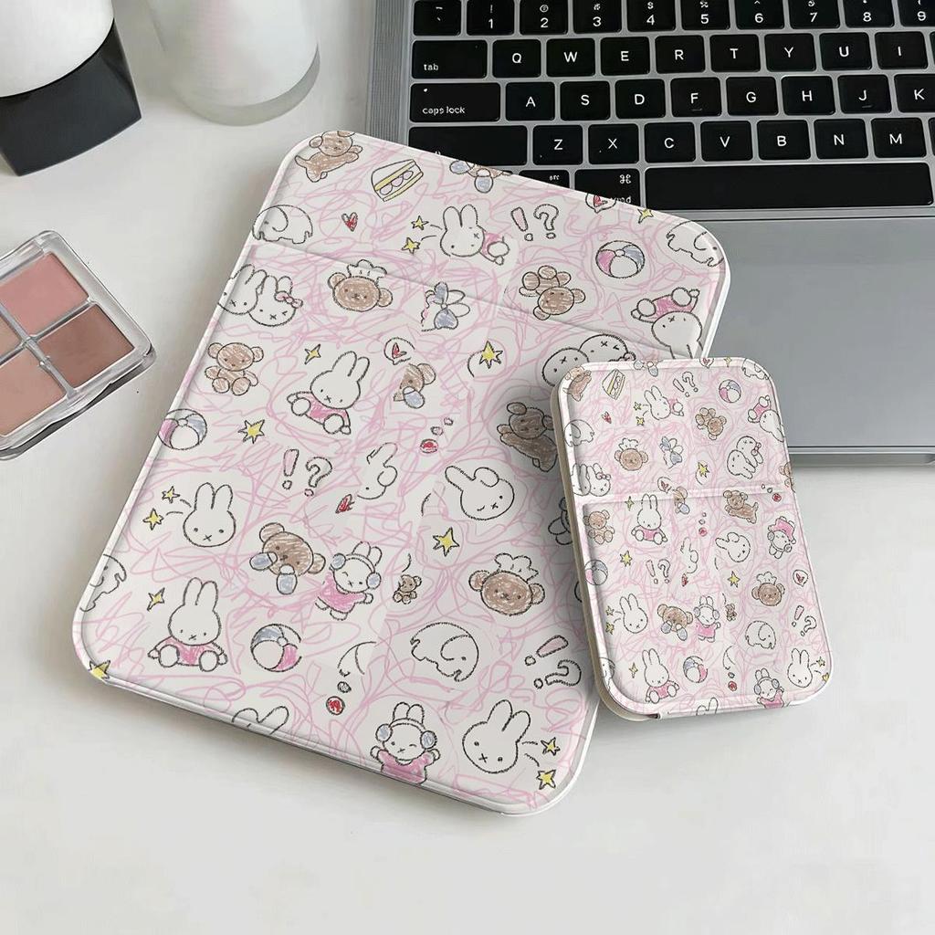 Gương gấp trang điểm toàn họa tiết thỏ nhỏ nền hồng pastel cho nữ sinh
