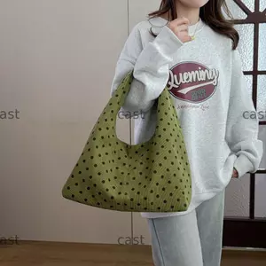 Túi đeo vai CAST, Túi xách nữ họa tiết chấm bi vải nhung, Túi Tote thông thường dung tích lớn đi lại hàng ngày