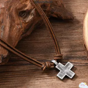 Vòng cổ mặt dây chuyền chéo BRBRAA, Vòng cổ da dây đơn giản thủ công thủ công, Vòng cổ chéo bện bằng hợp kim thời trang Quà tặng