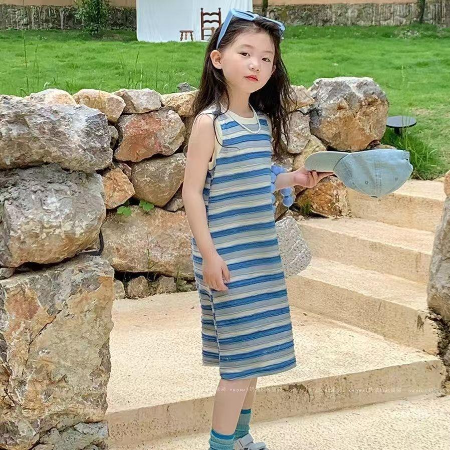 [Khuyến mãi trong thời gian có hạn] Váy mùa hè cho bé gái Váy xanh sọc không tay phong cách phương Tây