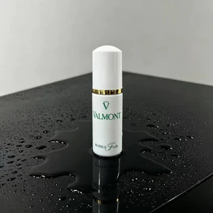 Thương hiệu mới bong bóng rơi nhẹ nhàng Đài phun nước làm sạch Mousse 50ml Mẫu trung bình Sữa rửa mặt dưỡng ẩm