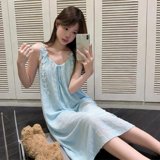 Đầm ngủ nữ họa tiết hoa, dây đeo, dáng dài đến khuỷu tay, kiểu áo hai dây, đồ mặc nhà, áo ngủ có đệm ngực, dáng rộng.