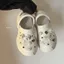 Giày Sandal Đi Biển Nhỏ Cao Cấp Thời Trang Giày Sandal Nữ Mùa Hè 2026 Phong Cách Mới Chống Trơn Trượt Hai Cánh Lỗ Giày