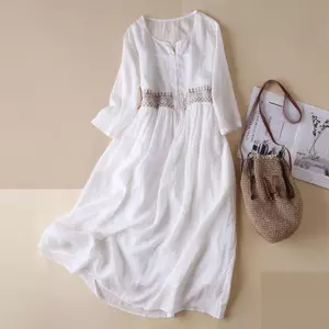 Váy thêu Cotton cổ tròn tay dài đến mắt cá chân Phiên bản trung dài 2026 Xuân hè Phong cách dân tộc Váy dài văn học