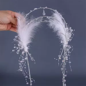 Sản phẩm mới Fairy Beauty Virgin Crown Butterfly Feather Crystal Headband Cô dâu Mũ Mori Series Photo Studio Photo Phụ kiện tóc thông minh