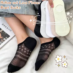 1 / 5 Đôi - Tất Lưới Ren Phong Cách Ba Lê Nữ Rỗng Ra Trái Tim Hoa Thuyền Tất Vô Hình Chống Trơn Trượt Mỏng Đế Lót Tất Mùa Hè