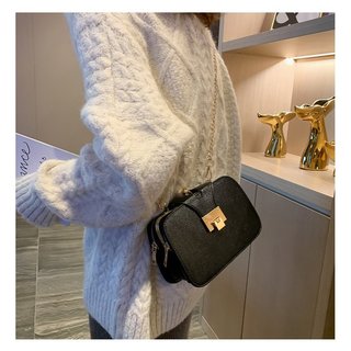 Túi vuông nhỏ đeo vai dây chuyền thời trang phong cách Hàn Quốc