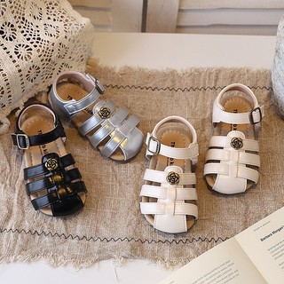 Bé Gái Tập Đi Da Hoa Lồng Sandal 2026 Mùa Hè Mới Trẻ Em Chân Trần Giày Đi Biển Chống Trơn Trượt Đơn Giản Công Chúa Tiệc Cưới Hàng Ngày Mặc