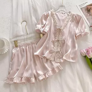 Bộ đồ ngủ lụa băng tinh khiết phong cách nữ mùa hè V-cổ chữ V viền ren dáng rộng Bộ đồ mặc nhà ngắn tay dành cho nữ