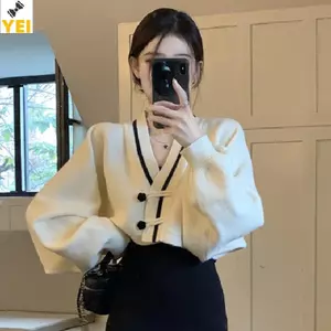 < YEI > V Ne Màu Tương Phản Batwing Áo Khoác Ngoài Nút Sang Trọng Áo Len Cardigan Mới