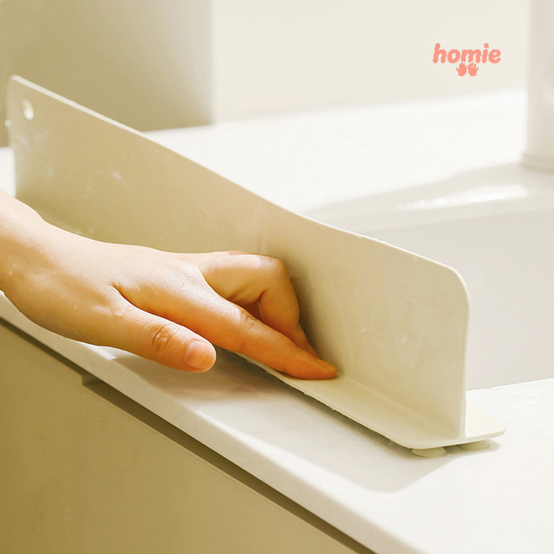 Tấm chắn nước bồn rửa tích hợp giác hút, chống bắn nước cho phòng tắm, nhà bếp.