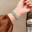 Mới Phong Cách Trung Hoa Rỗng Vòng Tay Hoa Nữ Cổ Hanfu Tất Cả Trận Đấu Vòng Tay Niche Ánh Sáng Sang Trọng Sang Trọng Sang Trọng Cung Điện Phong Cách Vòng Tay
