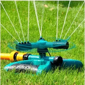 "Vòi Phun Nước Tưới Cây Tự Động 360°, Điều Chỉnh 45-90°, Chất Liệu ABS Bền, Lý Tưởng Mùa Hè."