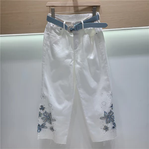 Nóng Kim Cương Denim Thẳng Quần Nữ Mỏng Mùa Hè 2026 Phong Cách Mới Cao Cấp Ôm Hơn Nhìn Retro Thêu Rỗng Crop Quần Hợp Thời Trang