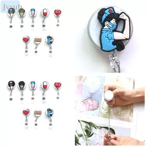 Móc khóa có thể thu vào JVSUB Điều trị y tế dễ thương Thiết thực Kẹp y tá bác sĩ di động