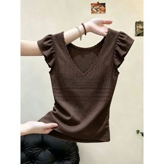 [Hàng mới về] Size lớn MM Retro Màu cà phê thanh lịch cổ chữ v Áo len bay rỗng, Áo len mùa hè phong cách mới sang trọng phù hợp