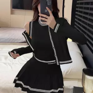 Áo Vest dệt kim phong cách Chanel nhẹ nhàng Cardigan Váy ngắn Phù hợp với nữ mùa thu Người đàn ông nhỏ mặc váy xếp li Bộ đồ hai mảnh