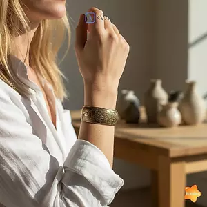 Vòng đeo tay rộng tông màu vàng hình con voi khắc có thể điều chỉnh Vòng tay Boho dành cho nữ Lễ hội và Phụ kiện buổi tối mới